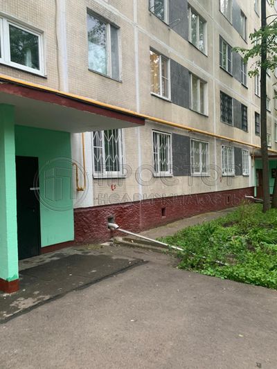 Продажа 1-комнатной квартиры 32,9 м², 1/9 этаж