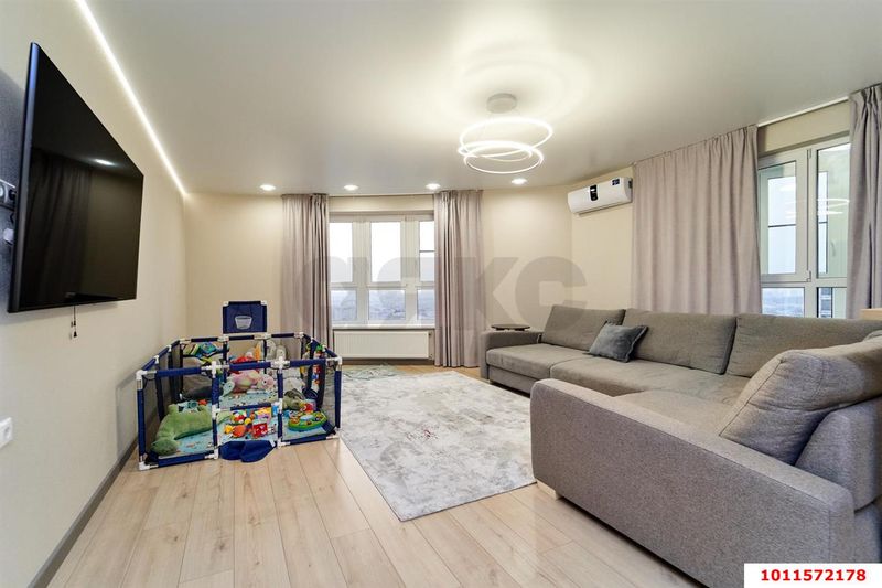 Продажа 2-комнатной квартиры 75 м², 21/24 этаж