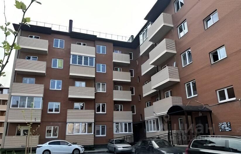 Продажа 2-комнатной квартиры 42 м², 4/5 этаж