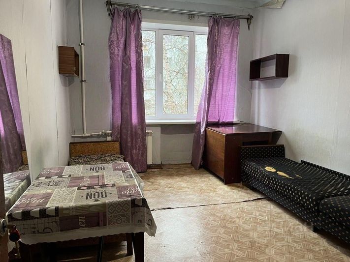 Продажа 4-комнатной квартиры 68 м², 2/5 этаж