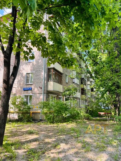 Продажа 2-комнатной квартиры 43 м², 3/5 этаж