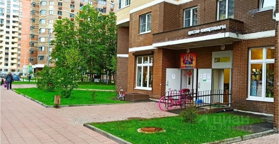 Продажа 2-комнатной квартиры 54 м², 2/19 этаж