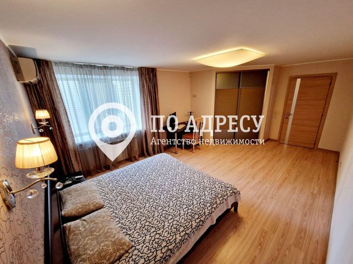 Продажа 3-комнатной квартиры 107 м², 3/10 этаж