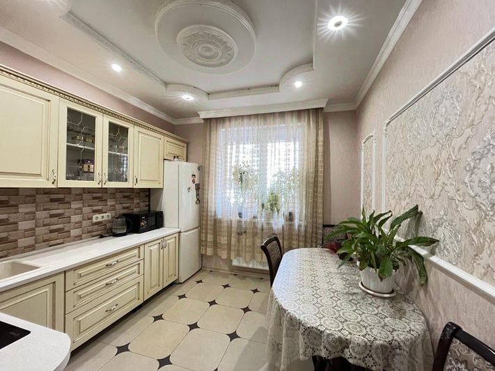 Продажа 2-комнатной квартиры 59 м², 1/12 этаж