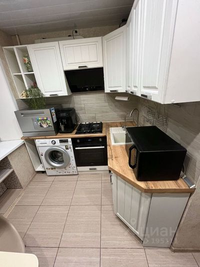 Продажа 3-комнатной квартиры 62 м², 4/5 этаж