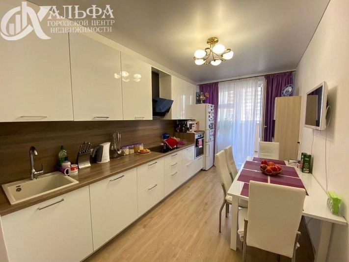 Продажа 2-комнатной квартиры 60 м², 3/21 этаж