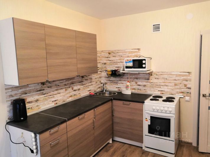 Аренда 1-комнатной квартиры 40 м², 2/11 этаж