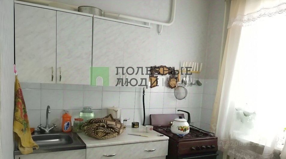 Продажа 2-комнатной квартиры 42 м², 1/5 этаж